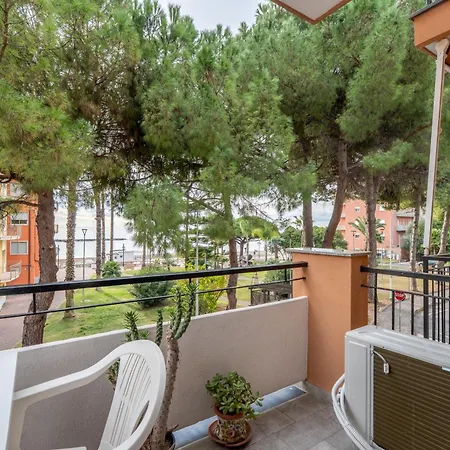 Διαμέρισμα Bilocale Fronte Mare E Parcheggio Privato San Bartolomeo Al Mare