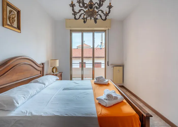 Bilocale Fronte Mare E Parcheggio Privato Apartman