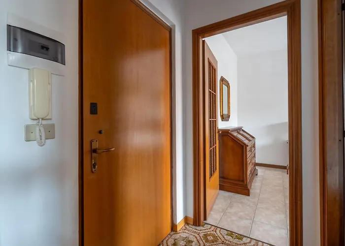 Bilocale Fronte Mare E Parcheggio Privato Apartman